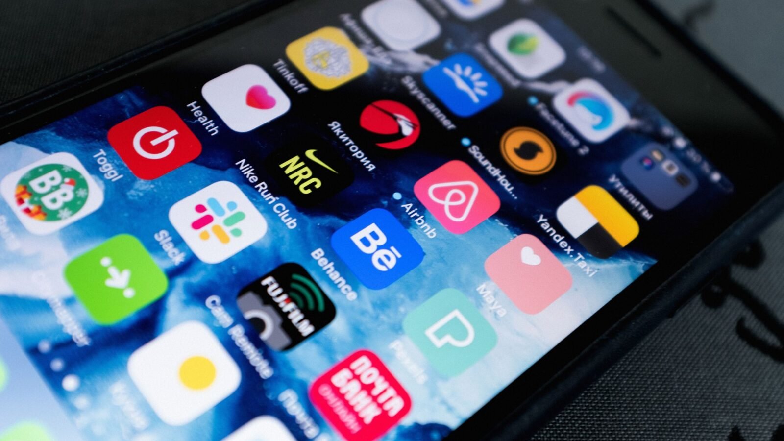 A smartphone screen showing a grid of app icons
